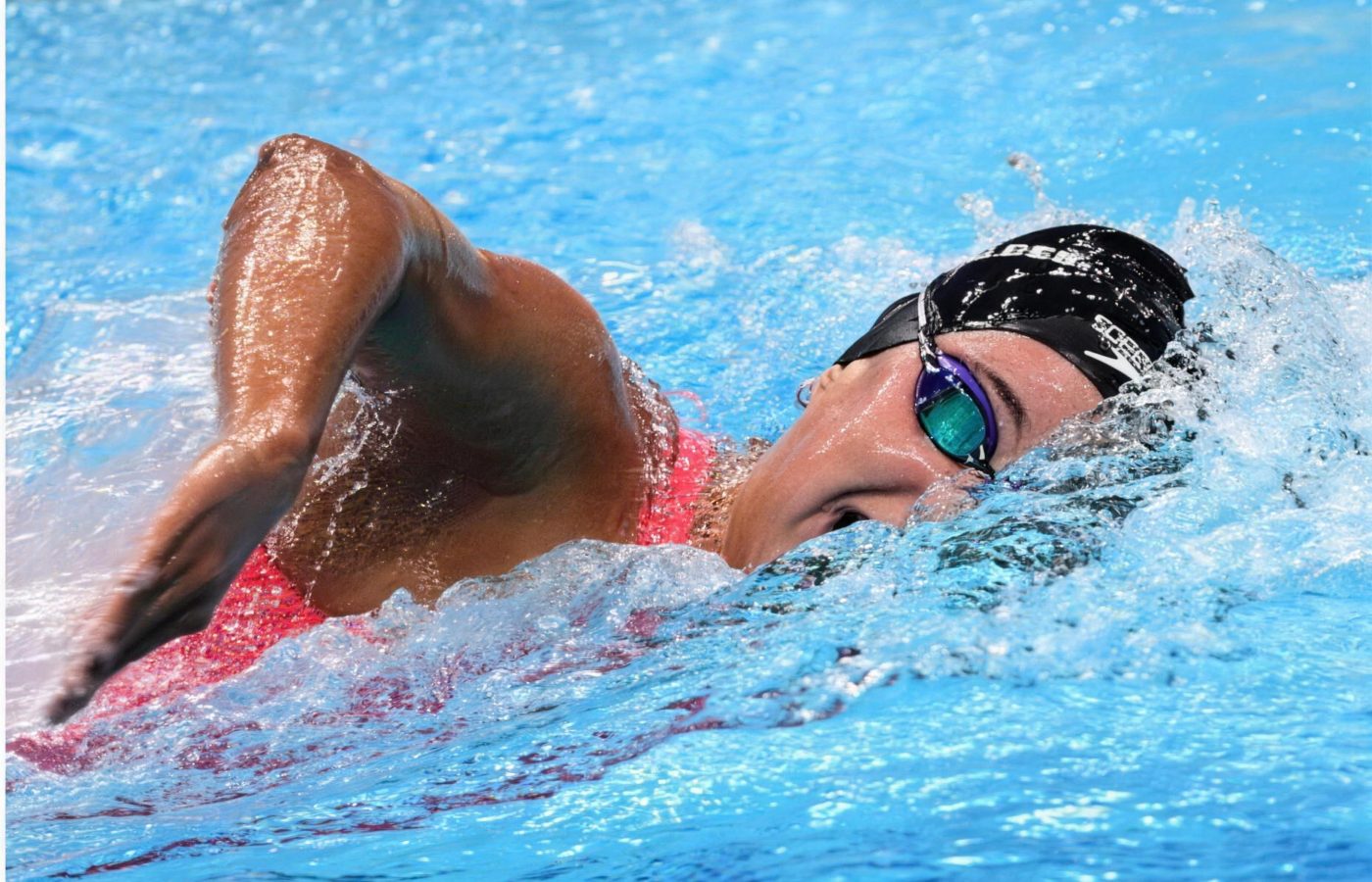 The Swimmer Who Nearly Quit, Lost Her Father, and Won Silver — María de Valdés Álvarez