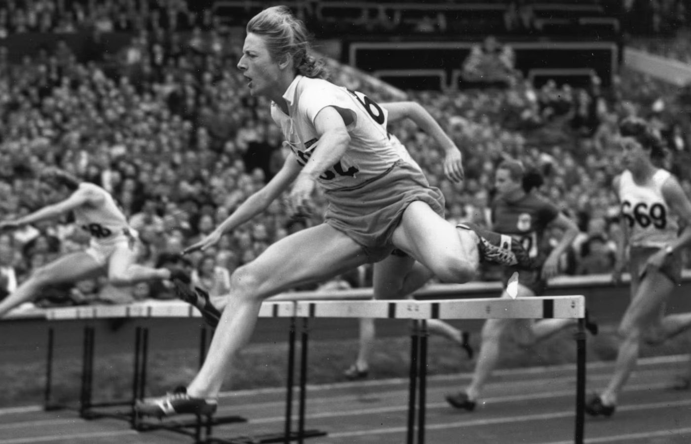 Four Golds at Thirty: The Unforgettable Story of Fanny Blankers-Koen